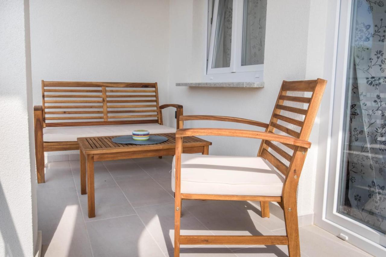Marta Apartment *
